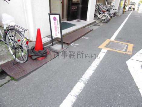 正面玄関