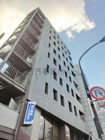 駅前物件、存在感は抜群です