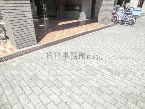 正面玄関