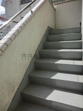 外階段です