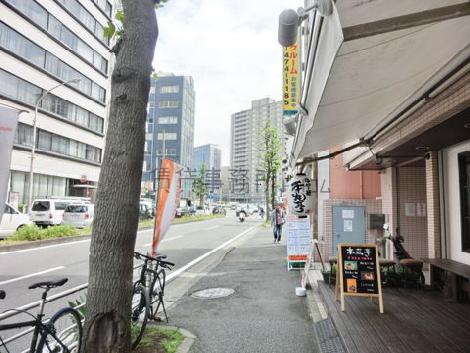 人の往来はそれほど多くないです