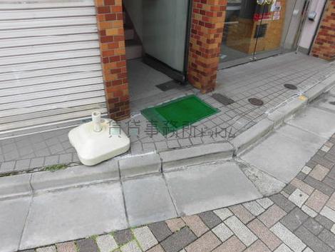 正面玄関