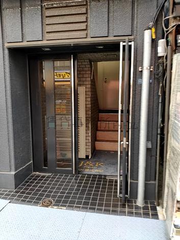 正面玄関