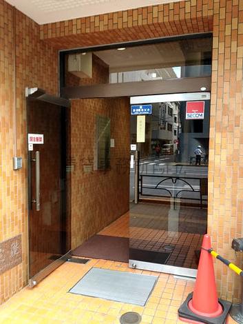 正面玄関