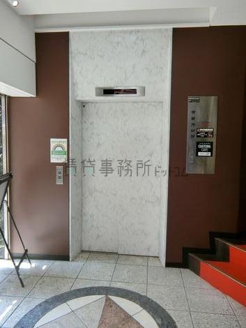 エレベーター