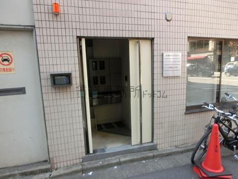 正面玄関
