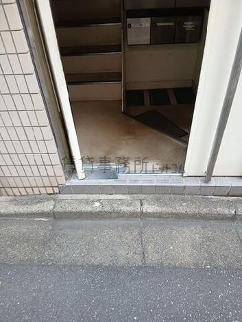 正面玄関