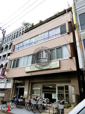 新興建設ビルの外観写真