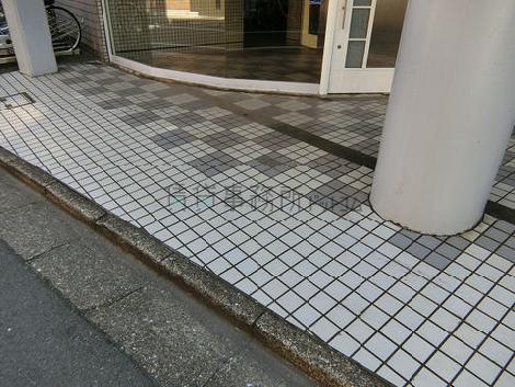 正面玄関