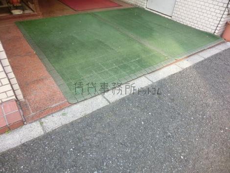 正面玄関