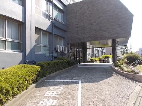 正面玄関