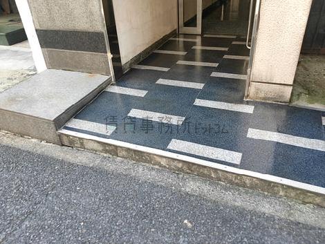 正面玄関