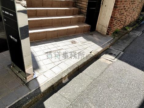 正面玄関