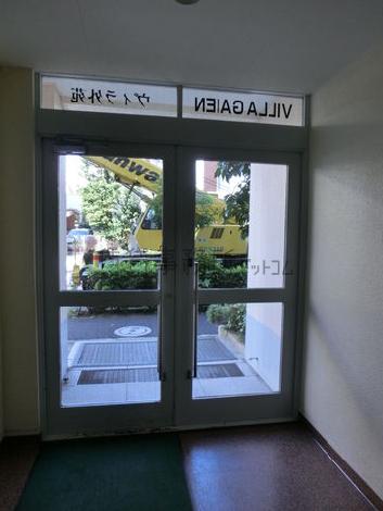 正面玄関
