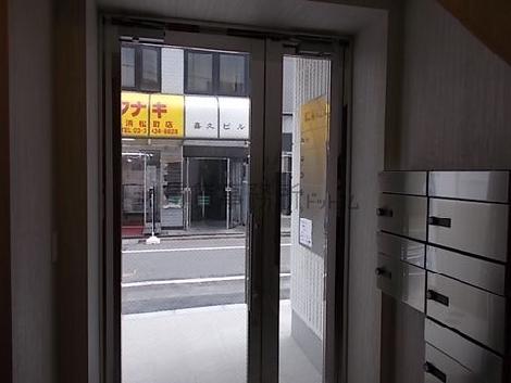 正面玄関
