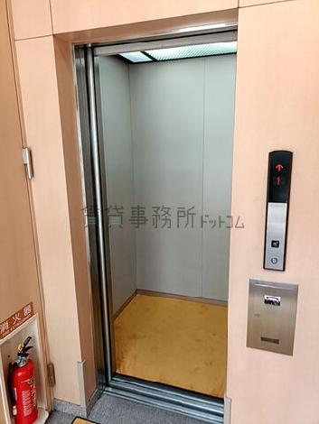 エレベーター