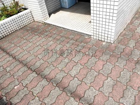 正面玄関