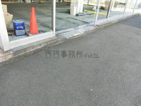 正面玄関