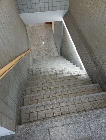 芝パークビルの室内