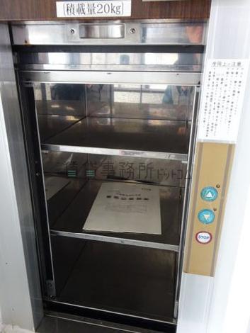 馬喰町一丁目ビルの室内