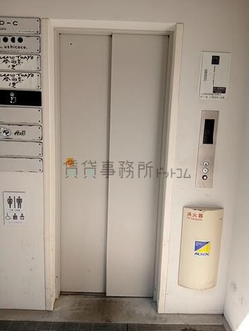 エレベーター