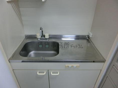 人材開発ビルの給湯室