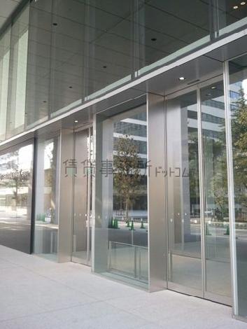 正面玄関