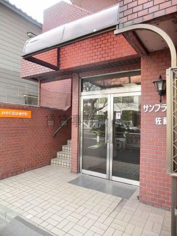 正面玄関