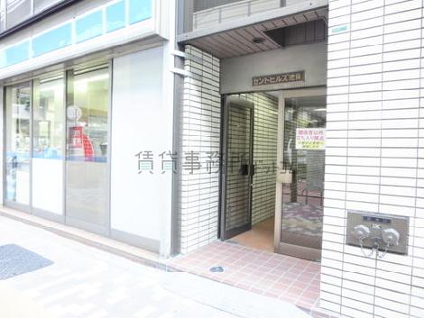 正面玄関