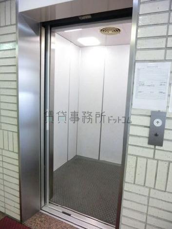 エレベーター