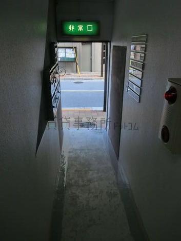 正面玄関