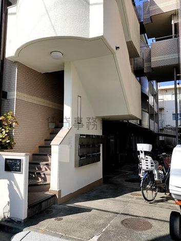 正面玄関