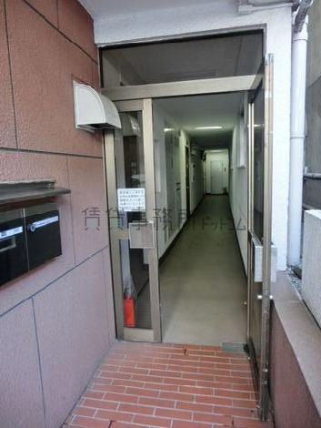 正面玄関