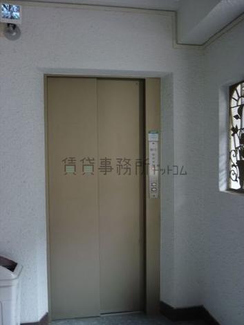 エレベーター