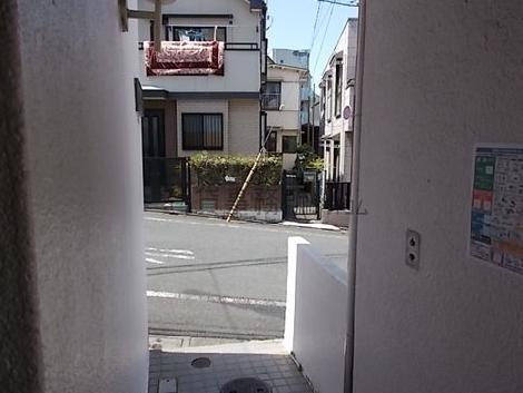 正面玄関