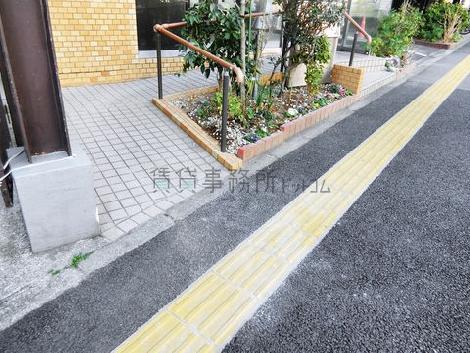 正面玄関
