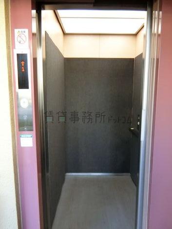 エレベーター
