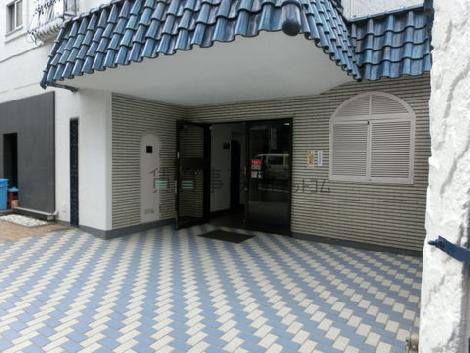 正面玄関