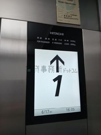 エレベーター