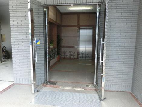 正面玄関