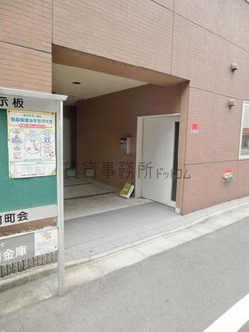 正面玄関