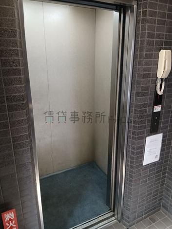 エレベーター