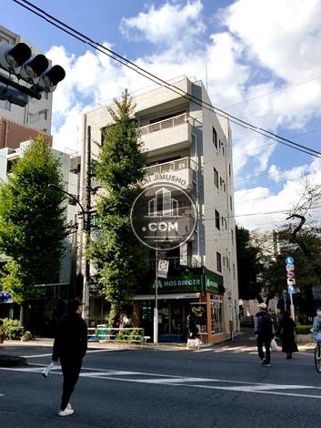 OLD NEWビルの外観写真