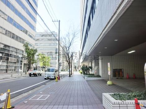 幅広は前面歩道