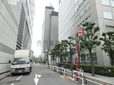 背面通り