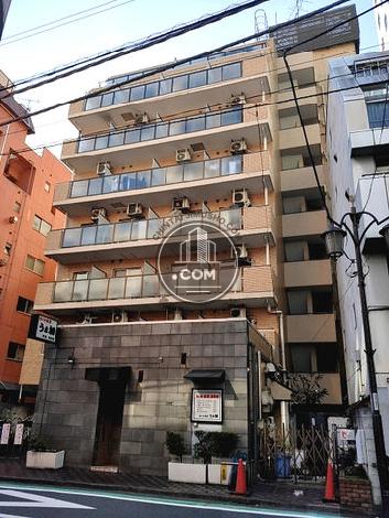 ライオンズマンション新宿五丁目の外観写真