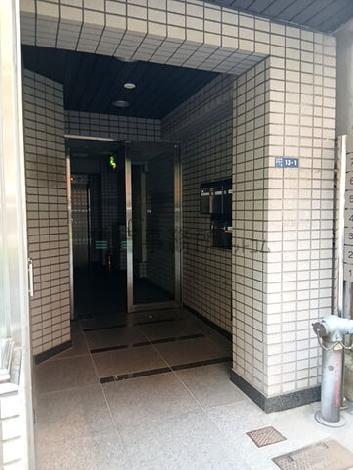 正面玄関