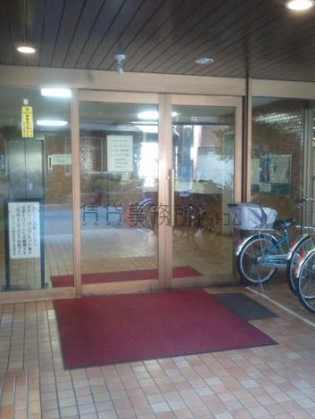 正面玄関