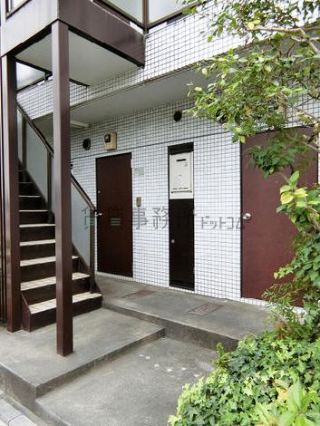 正面玄関