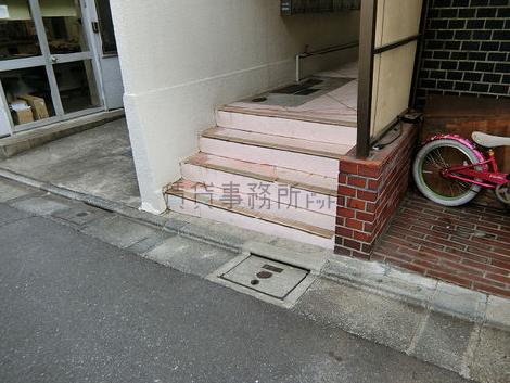 正面玄関